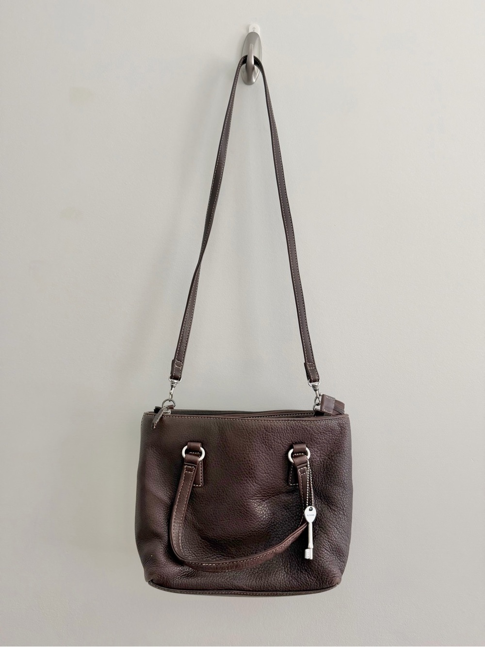 Fossil Classic Soft Brown Leather Crossbody & Tote Bag w Key Chain Small